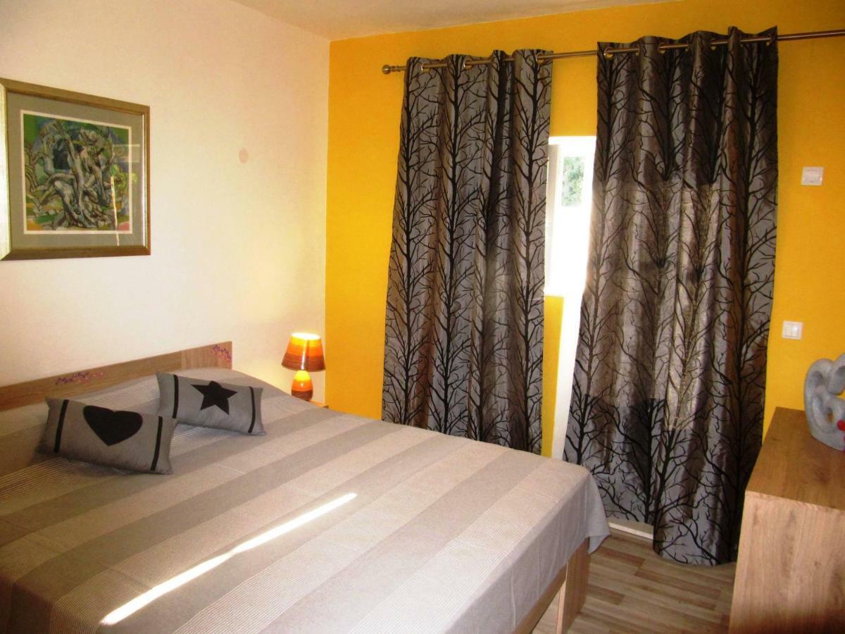 קורצולה Apartmans And Rooms Dunjini Dvori מראה חיצוני תמונה