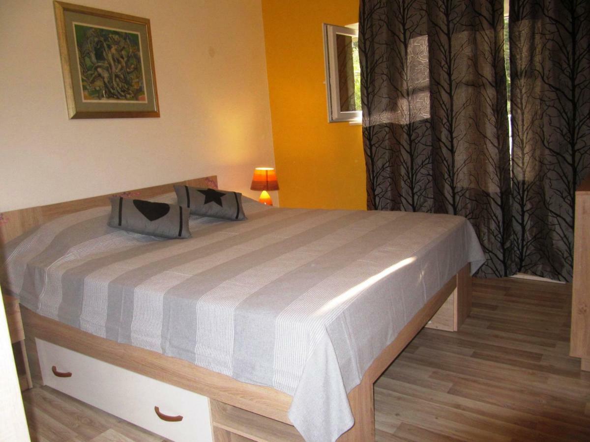 קורצולה Apartmans And Rooms Dunjini Dvori מראה חיצוני תמונה