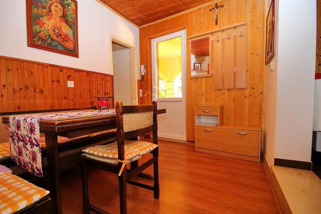 קורצולה Apartmans And Rooms Dunjini Dvori מראה חיצוני תמונה